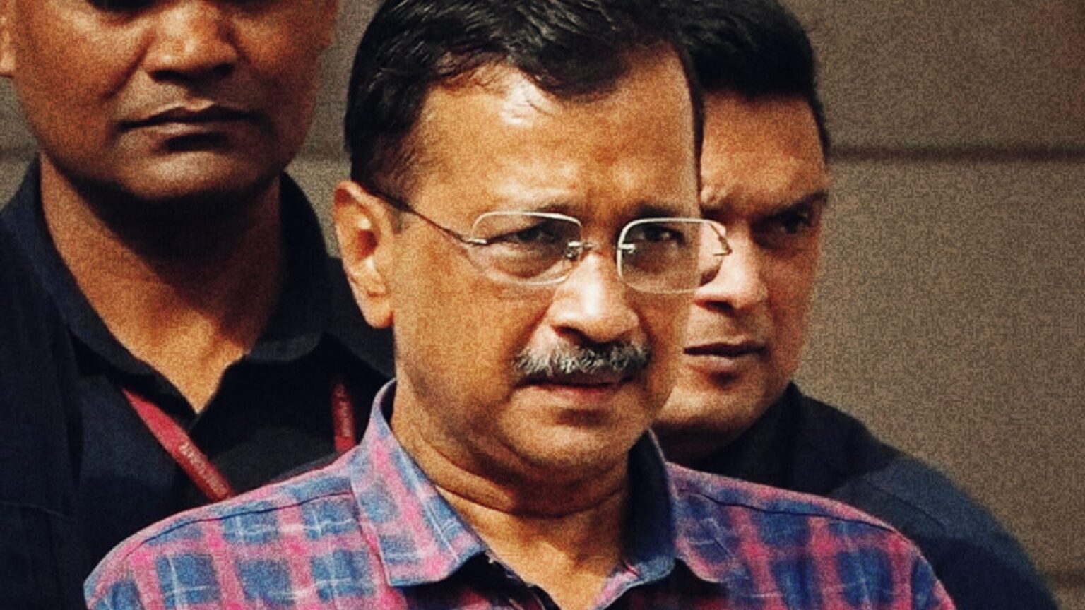 Arvind Kejriwal leaves custody